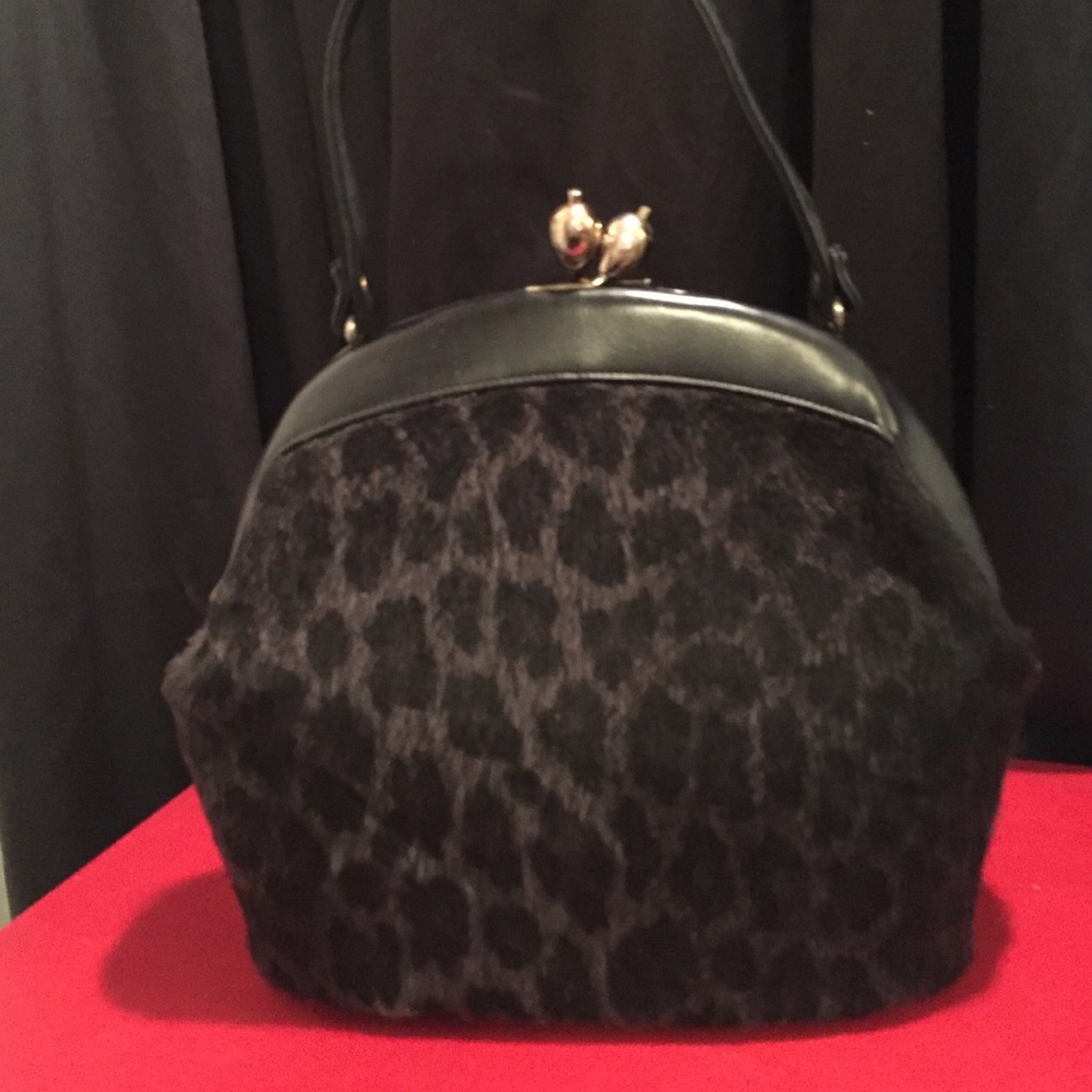 Beautiful vintage charcoal faux leopard fur purse